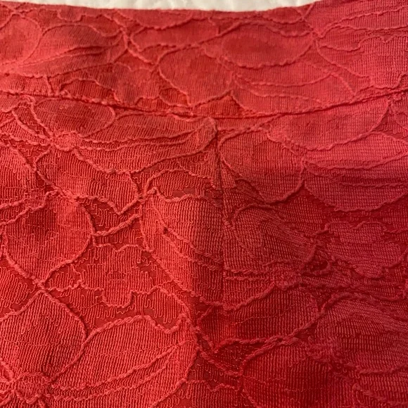 Banana Republic pencil skirt - Picture 5 of 6